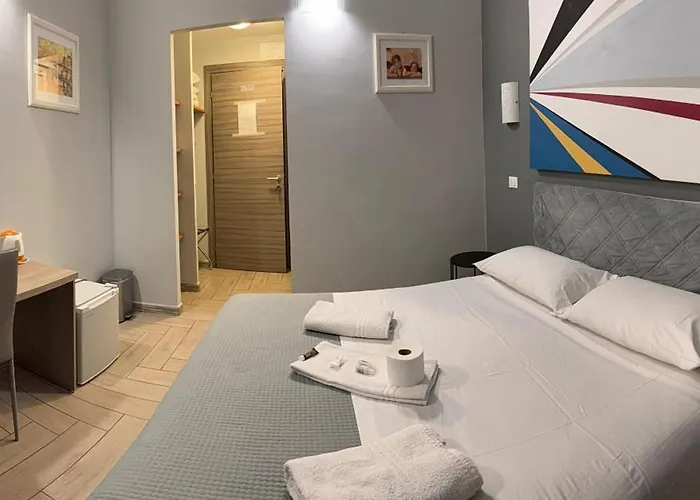בית הארחה Napoleone 4*